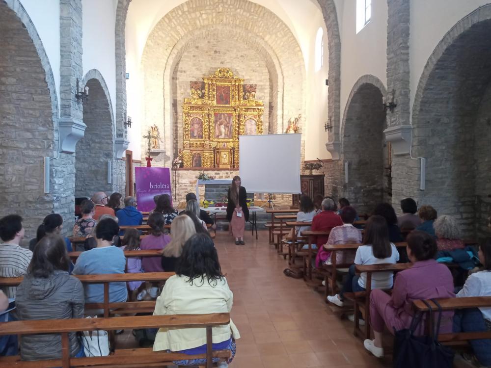 Imagen Brioleta acoge un interesante debate sobre la literatura actual en Aragón en femenino